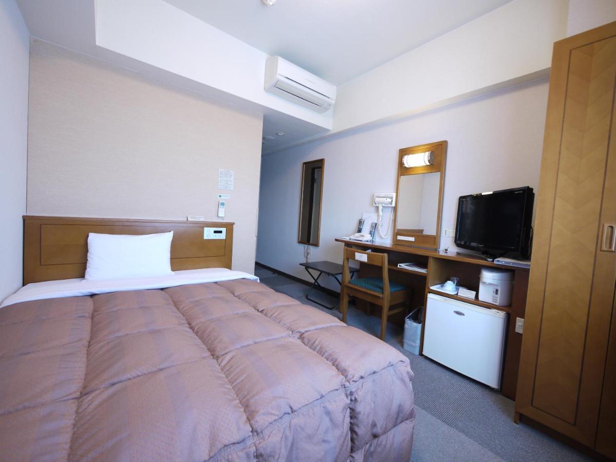 Hotel Route-Inn Matsusaka Ekihigashi Eksteriør billede